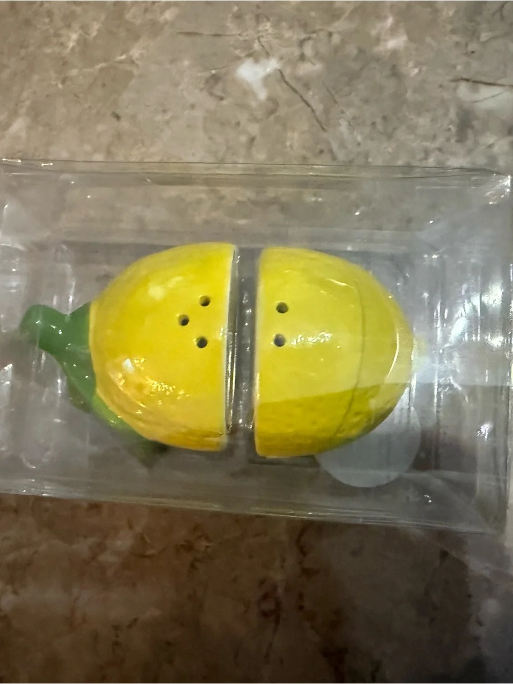 Lemon-Shaped Salt & Pepper Shaker Set - Yellow